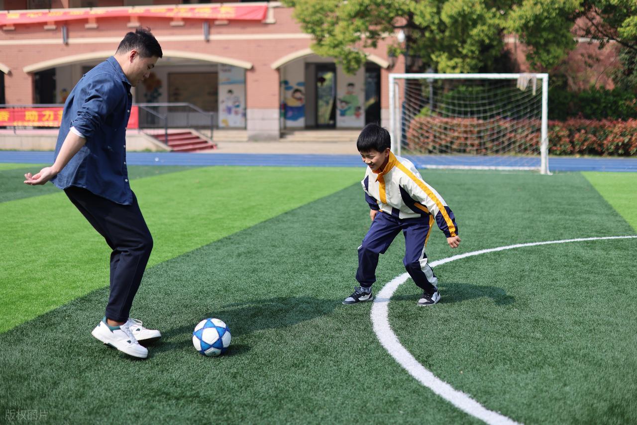 跑步腰痛_力量训练后肌肉疼_单一模式运动损伤