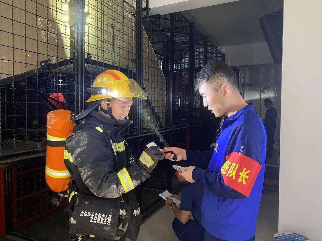 pg网赌软件下载 头雁领航 群雁齐飞 | 阳江消防班长骨干培训班教员展播