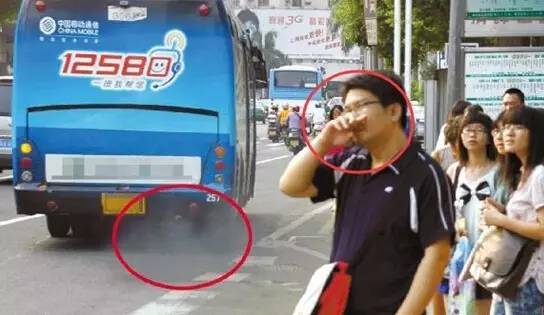 跑步机膝盖损伤原因_wnq跑步机履带偏右_跑步机历史渊源