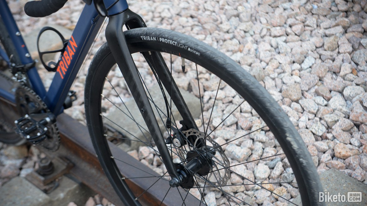 迪卡侬健身自行车_价格_迪卡侬Triban RC120 Disc碟刹公路整车 评价