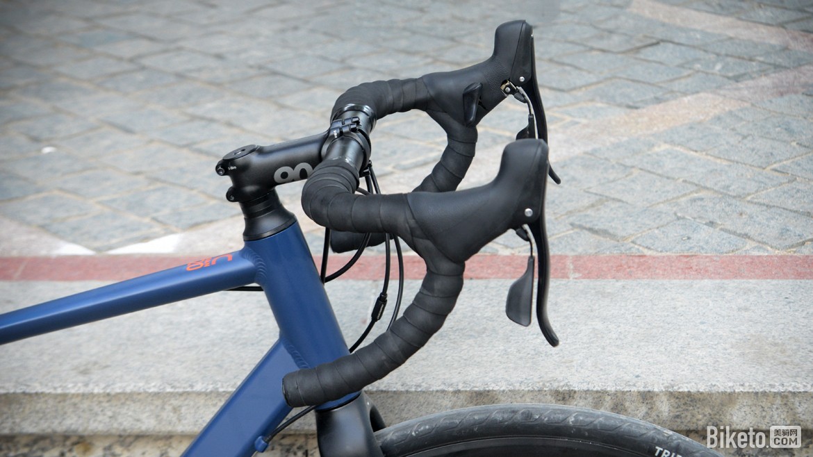 价格_迪卡侬Triban RC120 Disc碟刹公路整车 评价_迪卡侬健身自行车