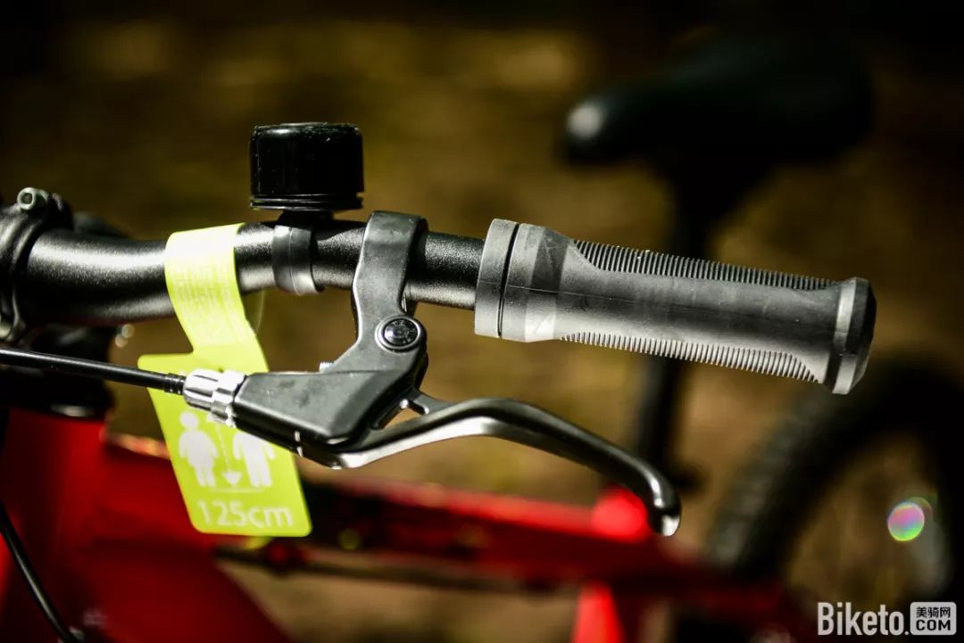 迪卡侬健身自行车_迪卡侬儿童自行车安全标准_迪卡侬BTWIN20寸ST900山地车