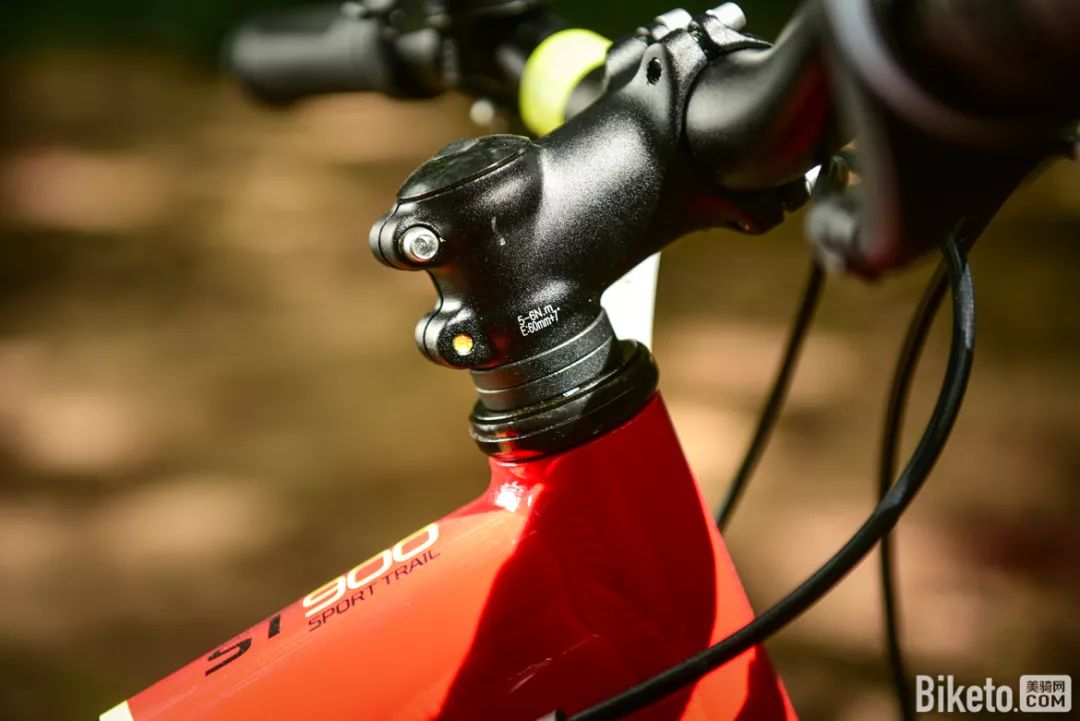 迪卡侬BTWIN20寸ST900山地车_迪卡侬健身自行车_迪卡侬儿童自行车安全标准