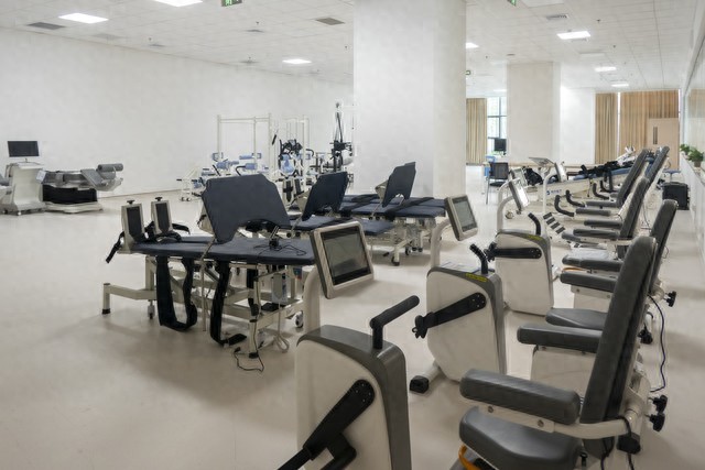 康强健身器材广元应用案例_广元商用健身器材品牌_康强综合训练器