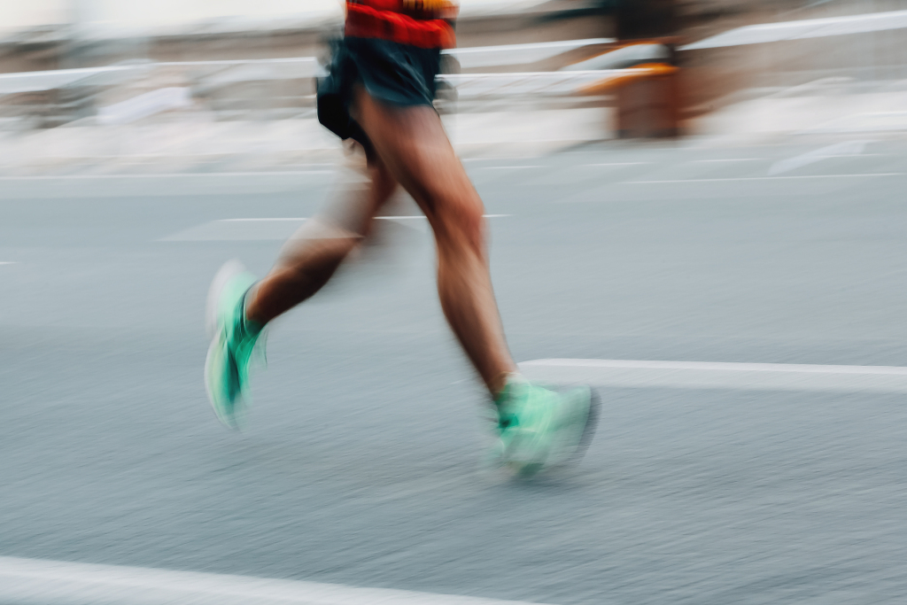 跑者常见错误_自行车运动员训练方法_预防跑步伤病