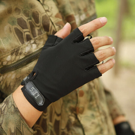 骑兵连Cavalry自行车手套山地车夏季半指短指手套男女透怎么样？使用评价好吗？