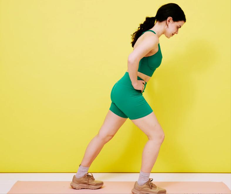 提高下肢稳定性训练_改善膝关节不适动作_膝盖弯曲90度后方法