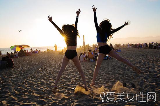 跳一跳燃脂更高效！Junping瘦身操6招就能让你瘦