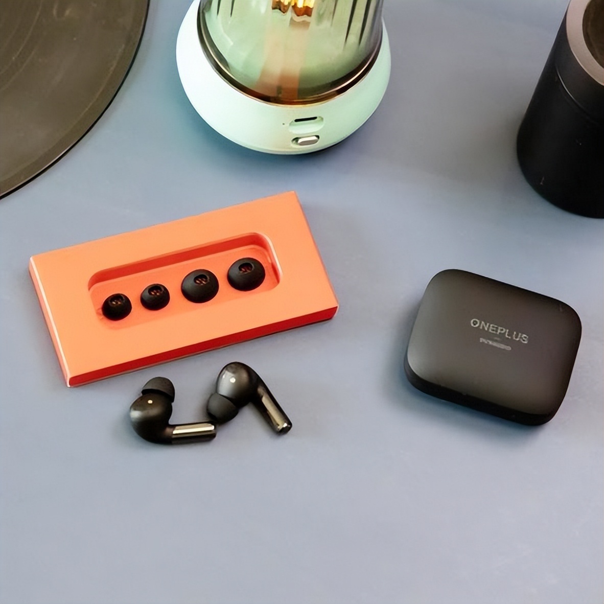 运动耳机推荐_健身耳机选购指南_健身手套怎么选择