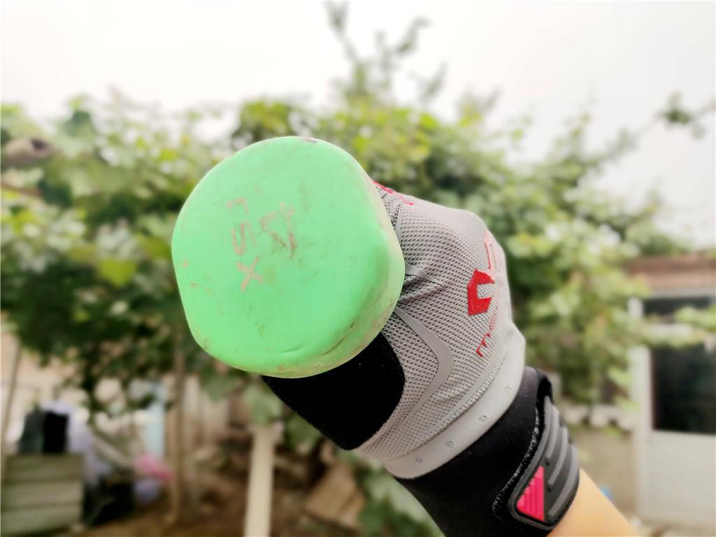 骑行运动手套_迈克达威半指手套_健身手套需要护腕吗