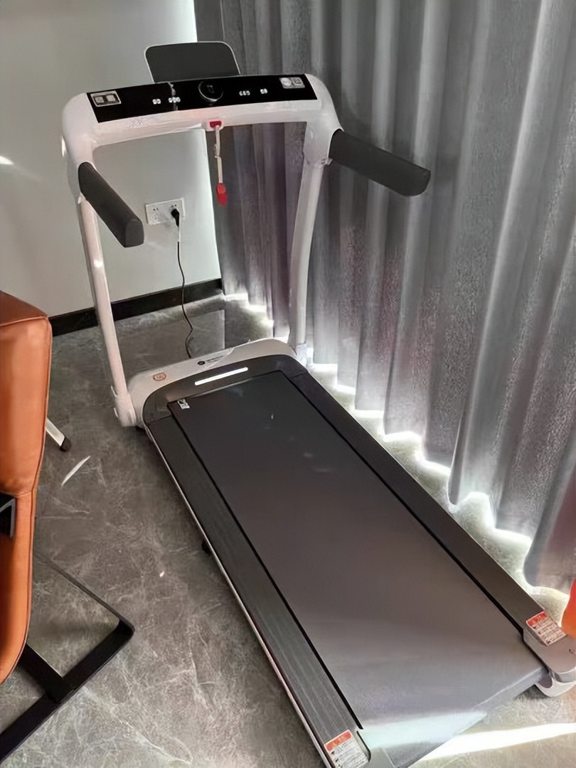 跑步机跑带尺寸选择_跑步机缓震系统_跑步机什么牌子好跑步机价格