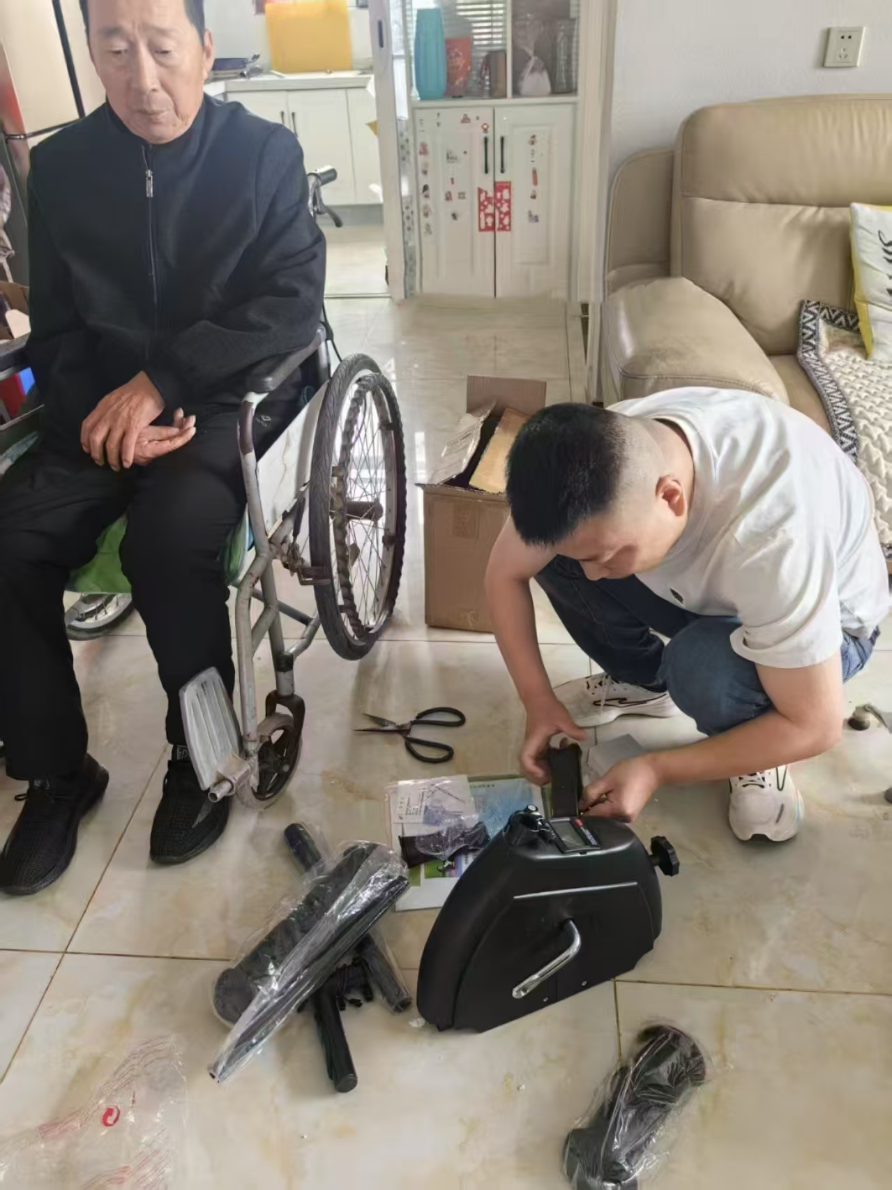 综合训练器健身器_脑溢血后遗症 康复训练器材 康复体育进家庭