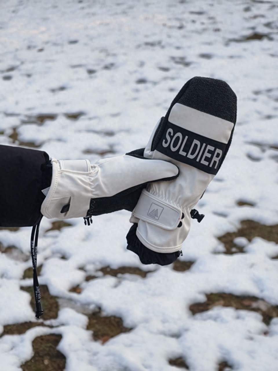 滑雪手套选购指南_品牌健身手套_凯夫拉滑雪手套评测