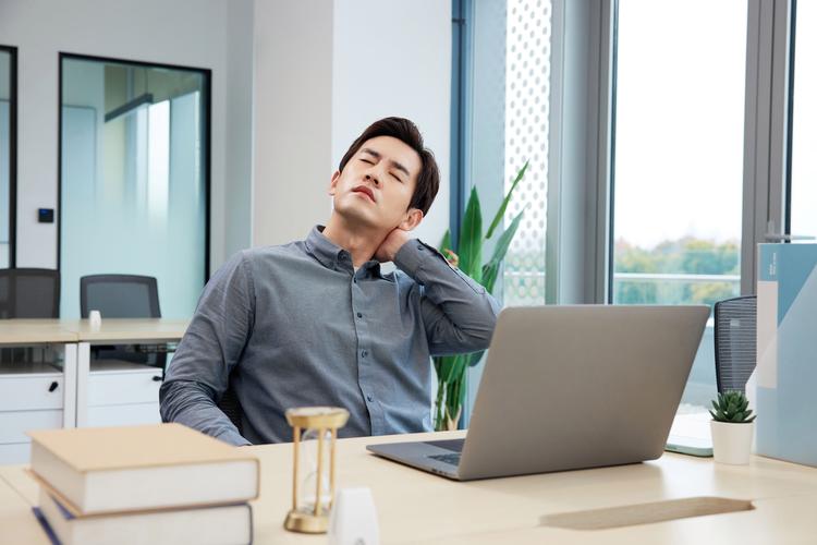 走路防血栓_小腿酸胀深静脉血栓_小腿萎缩恢复锻炼方法