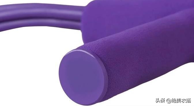 陈意涵健身方法_张歆艺产后瘦身秘诀_脚蹬拉力器瘦腰腹训练