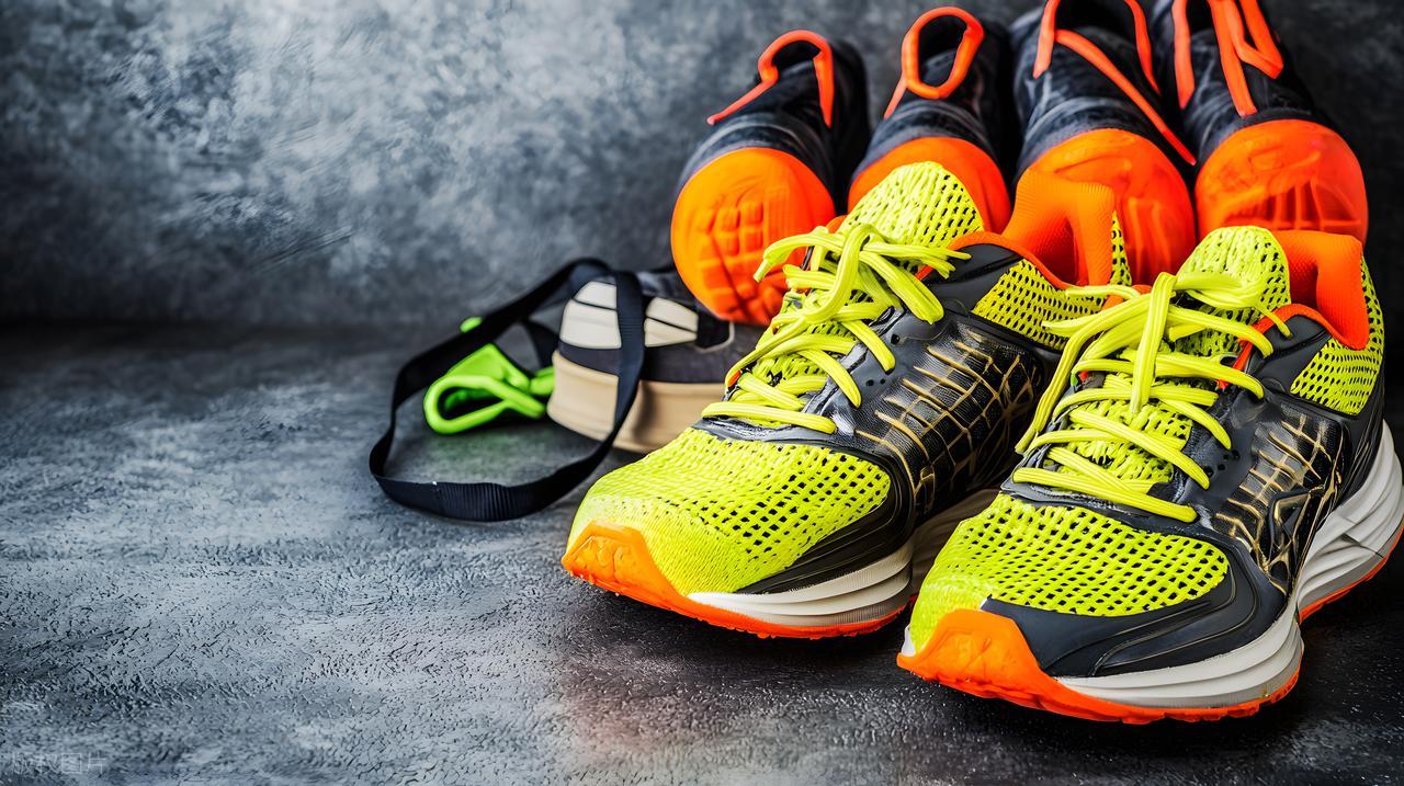 健身要带手套吗_跑步必备装备推荐_跑步装备清单